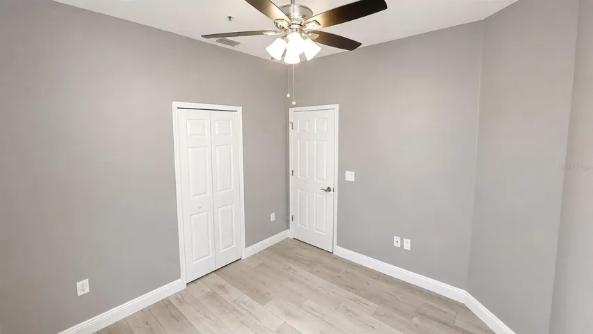 3696 Parkridge Cir #26-105, Sarasota, FL 34243