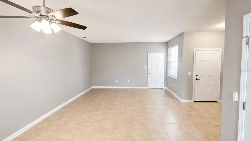 3696 Parkridge Cir #26-105, Sarasota, FL 34243