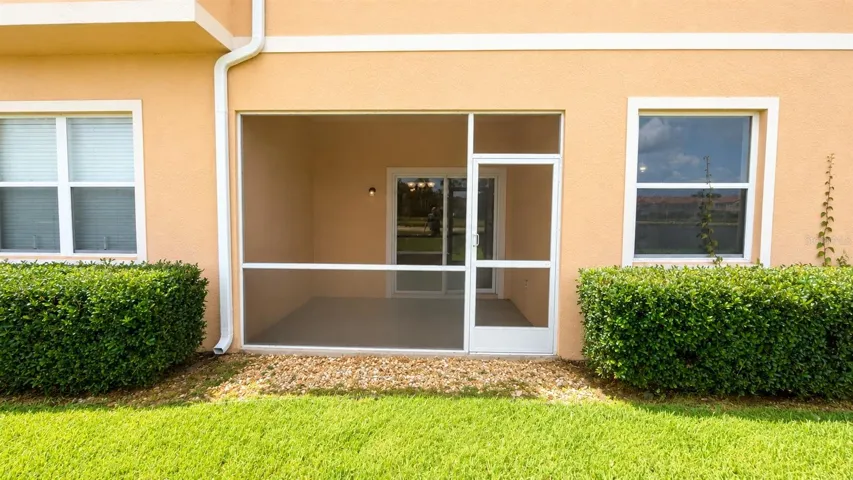 3696 Parkridge Cir #26-105, Sarasota, FL 34243