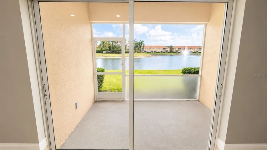 3696 Parkridge Cir #26-105, Sarasota, FL 34243