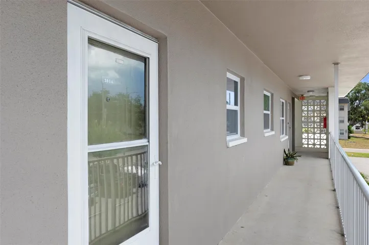 1225 58th St N #203a, St Petersburg, FL 33710