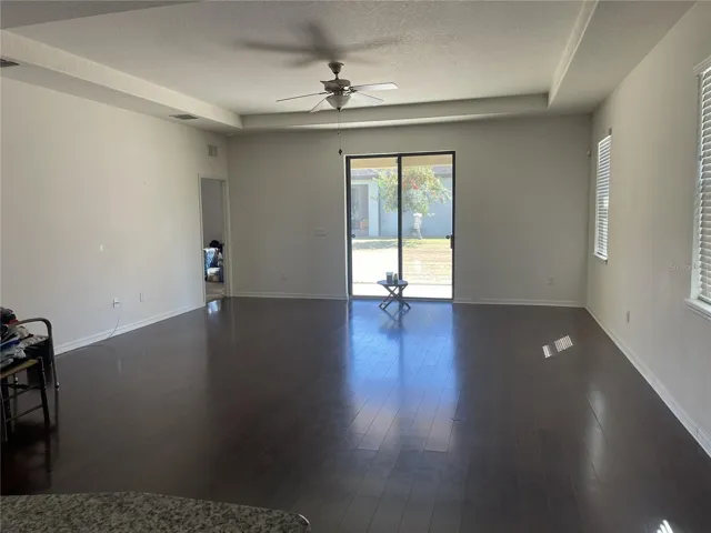 12433 Ballentrae Forest Dr, Riverview, FL 33579