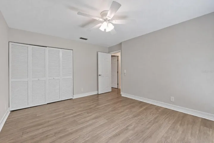 346 Ranch Rd, Tarpon Springs, FL 34688