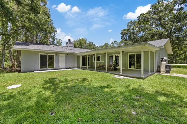 346 Ranch Rd, Tarpon Springs, FL 34688