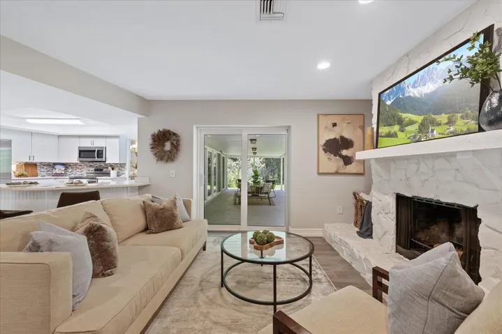 346 Ranch Rd, Tarpon Springs, FL 34688