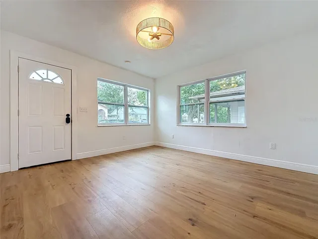 3316 W Nassau St, Tampa, FL 33607
