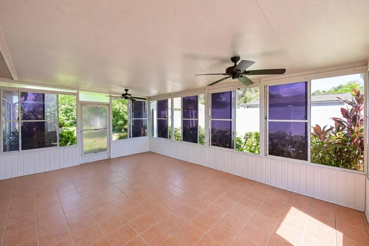 4427 Murfield Dr E, Bradenton, FL 34203