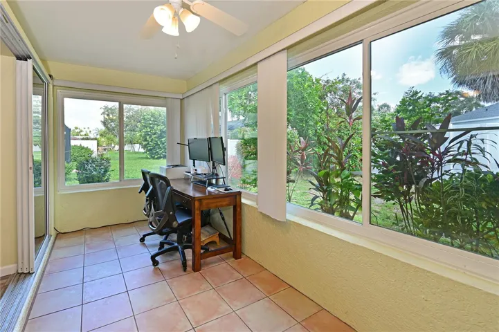4427 Murfield Dr E, Bradenton, FL 34203