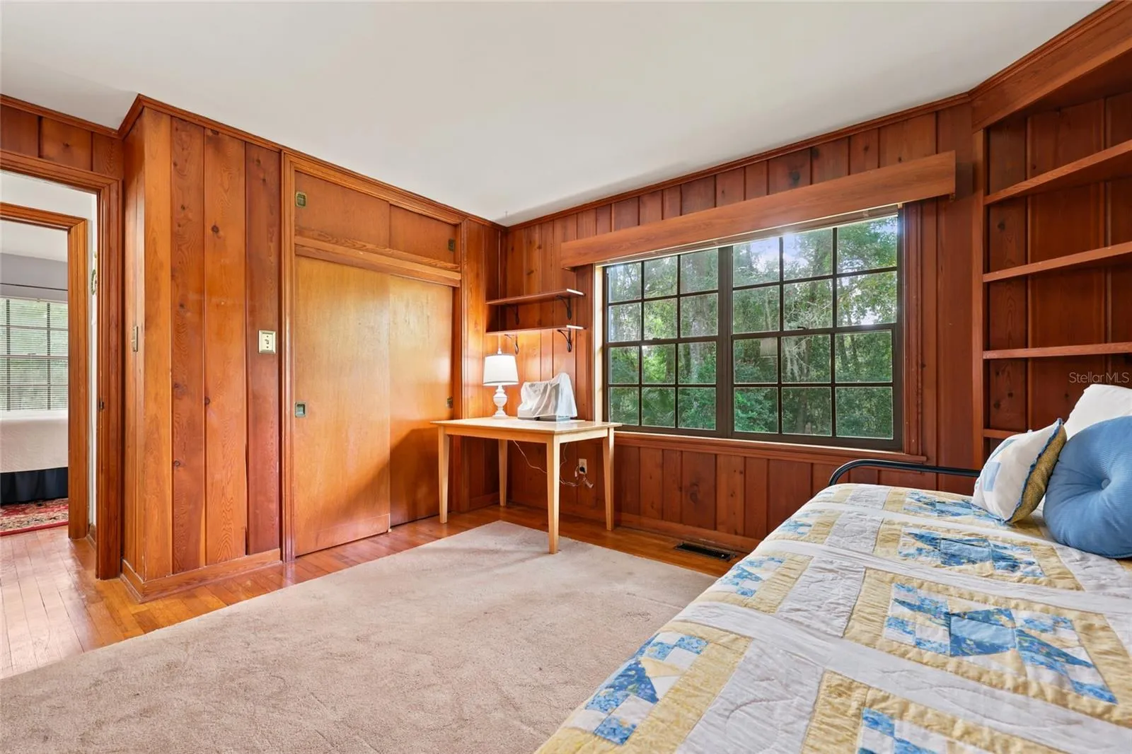 Guest bedroom 2