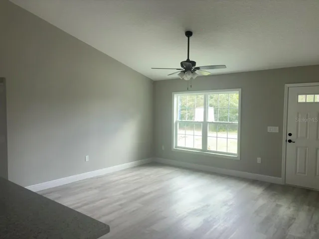 651 W Bancroft Dr, Dunnellon, FL 34434