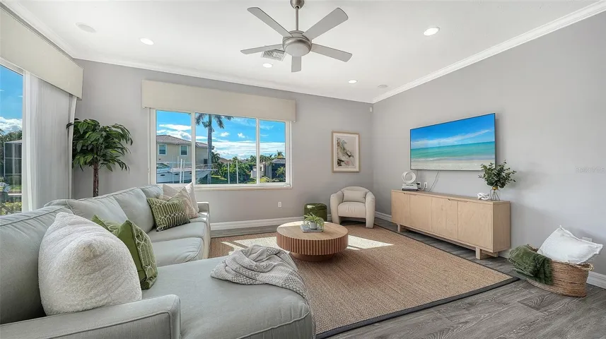 560 Chipping Ln, Longboat Key, FL 34228