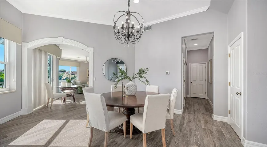 560 Chipping Ln, Longboat Key, FL 34228