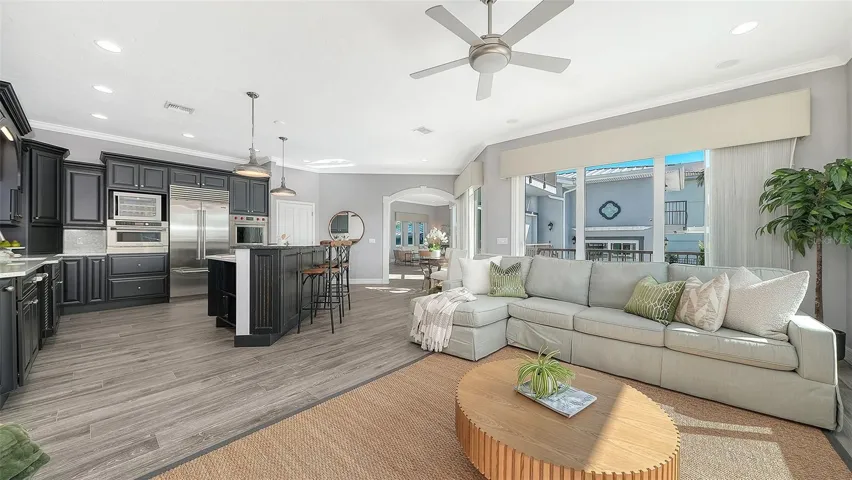 560 Chipping Ln, Longboat Key, FL 34228