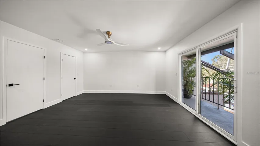 164 E Davis Blvd, Tampa, FL 33606