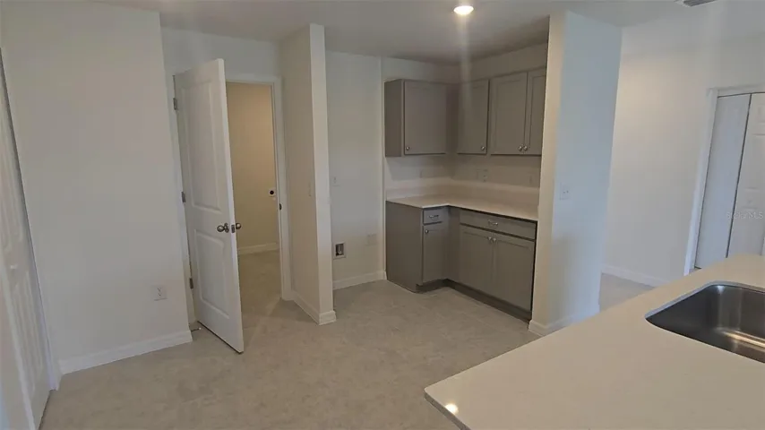 541 Lakeview Ct, Poinciana, FL 34759