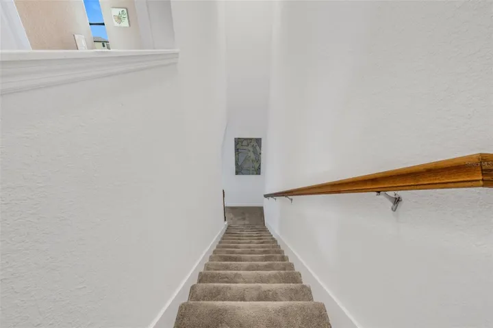 20450 Lagente Cir, Venice, FL 34293