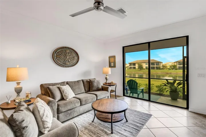 20450 Lagente Cir, Venice, FL 34293