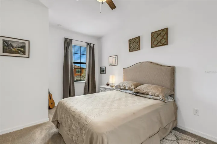 20450 Lagente Cir, Venice, FL 34293