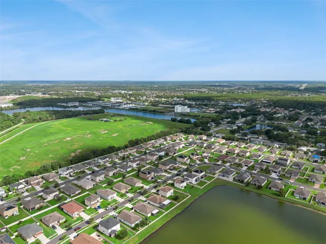 2430 Bittle Way, St Cloud, FL 34769