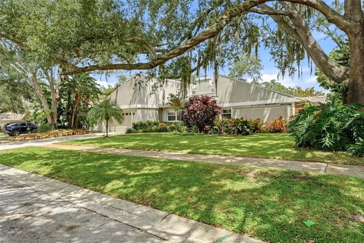 2555 Sweetgum Way W, Clearwater, FL 33761