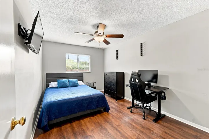 2555 Sweetgum Way W, Clearwater, FL 33761