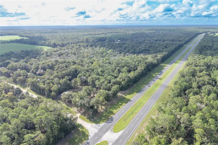 8030 Se 153rd St, Inglis, FL 34449