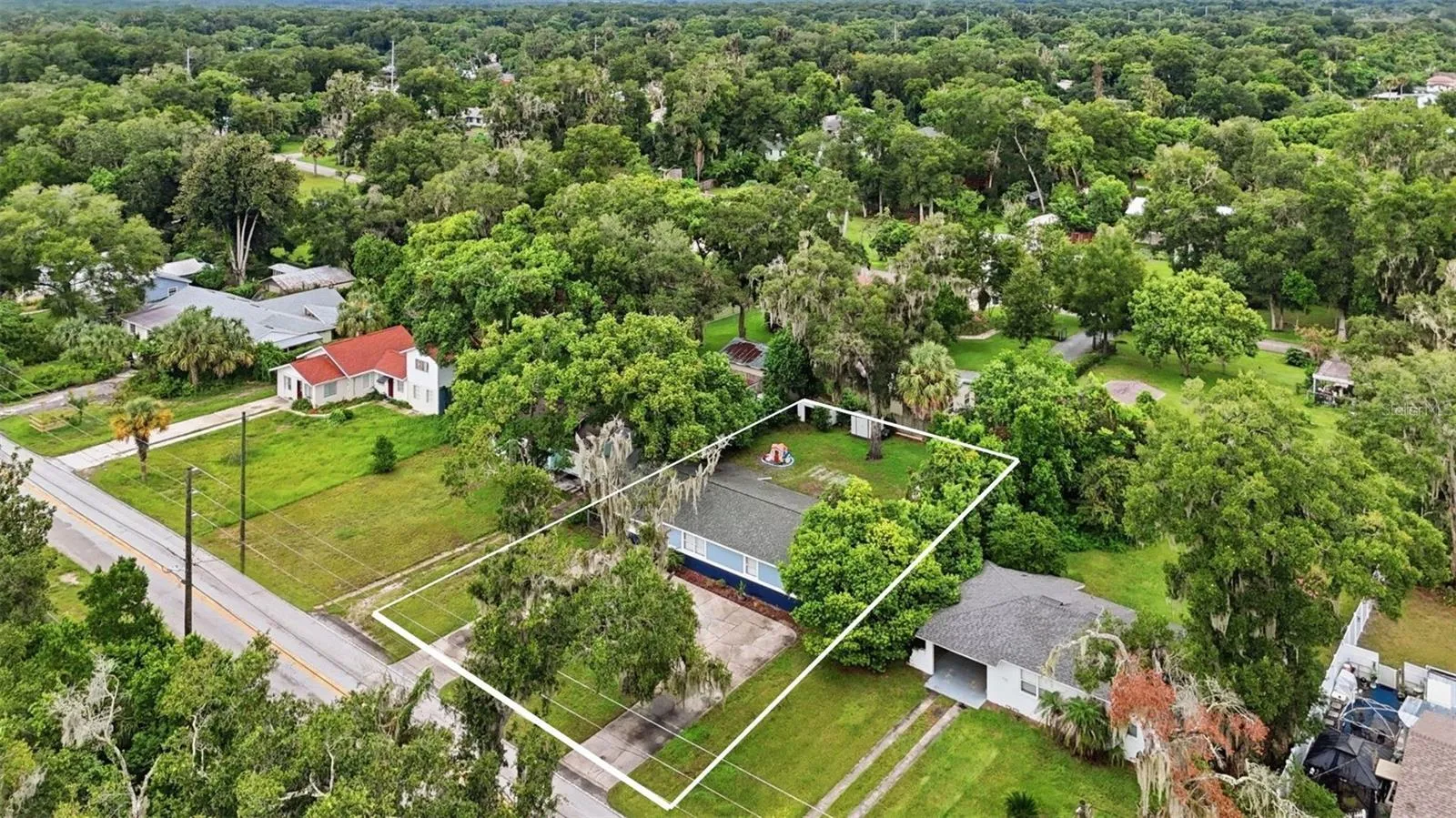 PROPERTY OUTLINE