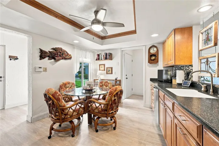 4208 Center Pointe Ln #27, Sarasota, FL 34233