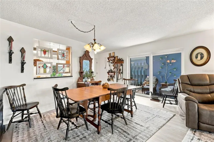 4208 Center Pointe Ln #27, Sarasota, FL 34233