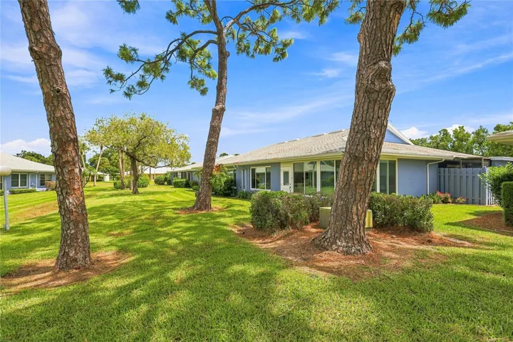 4208 Center Pointe Ln #27, Sarasota, FL 34233