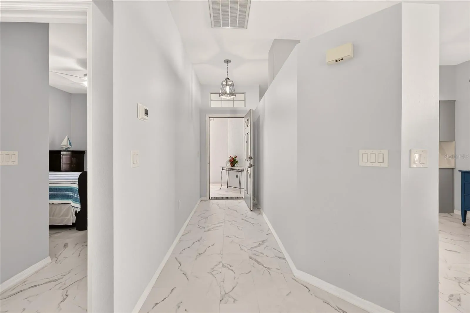 Private Entry Hall