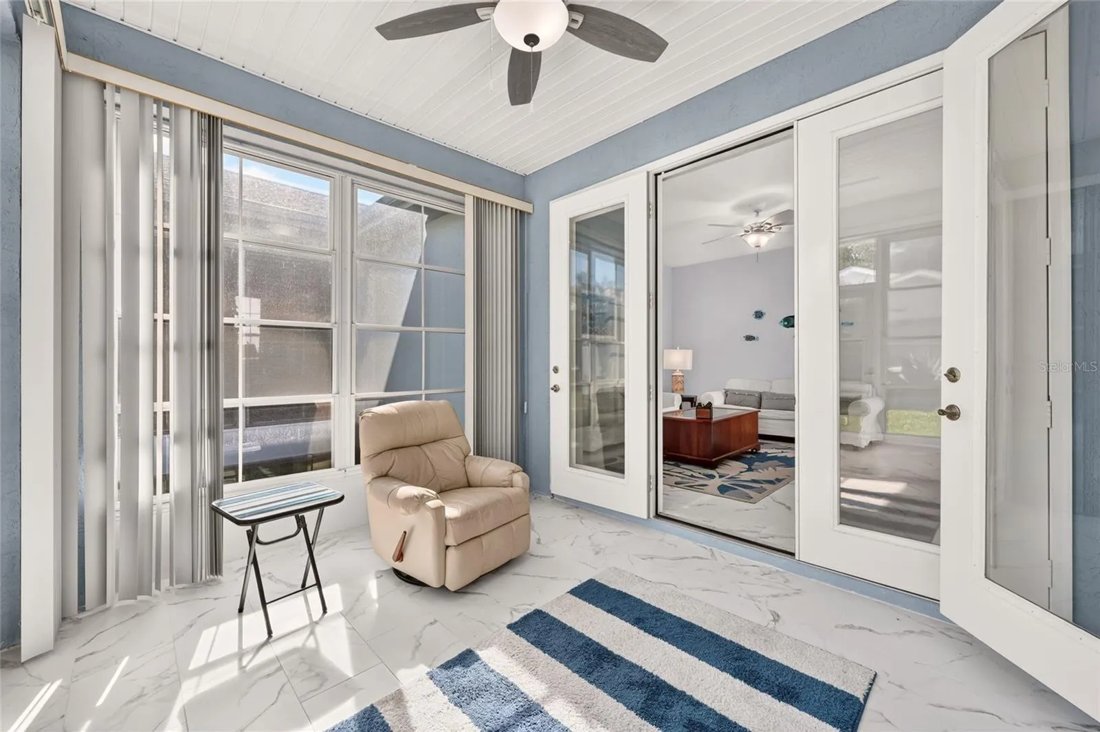 VINYL WINDOWS