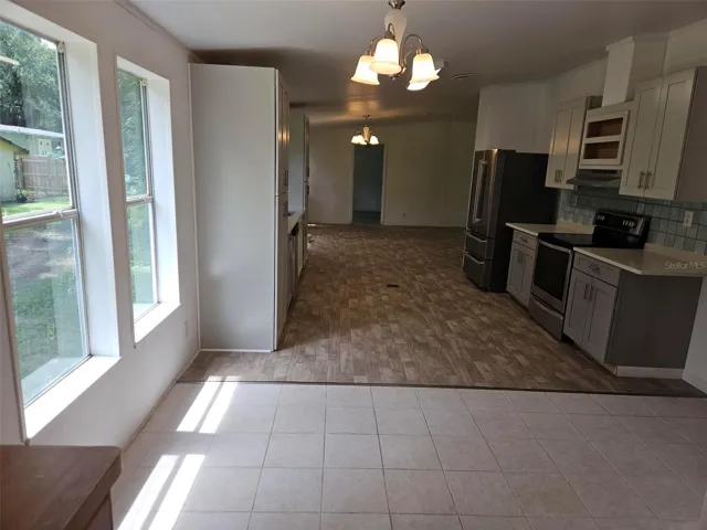 3050 Cr 418, Lake Panasoffkee, FL 33538