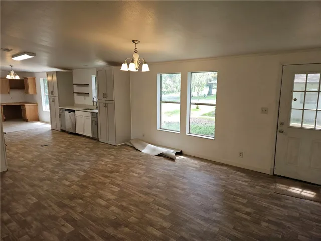 3050 Cr 418, Lake Panasoffkee, FL 33538