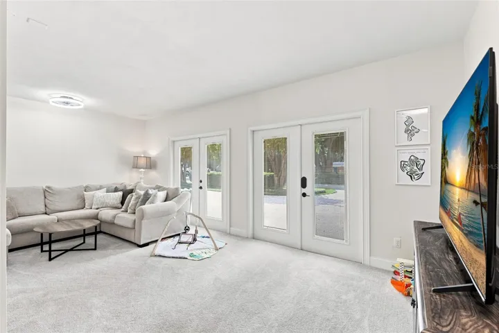 505 Oak Ln, Maitland, FL 32751
