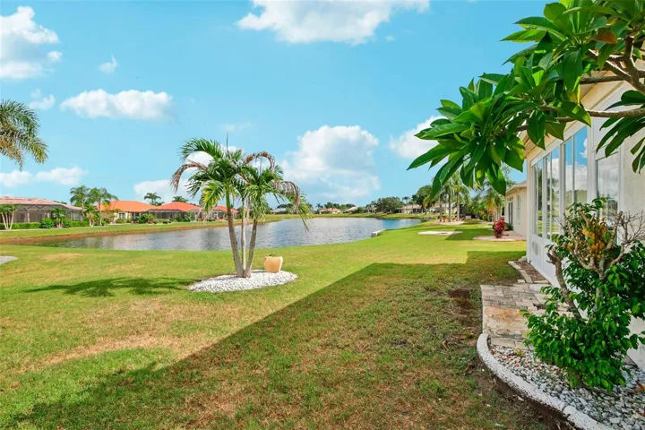 1104 Villeroy Dr, Sun City Center, FL 33573