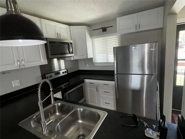 39132 County Road 54 #2088, Zephyrhills, FL 33542