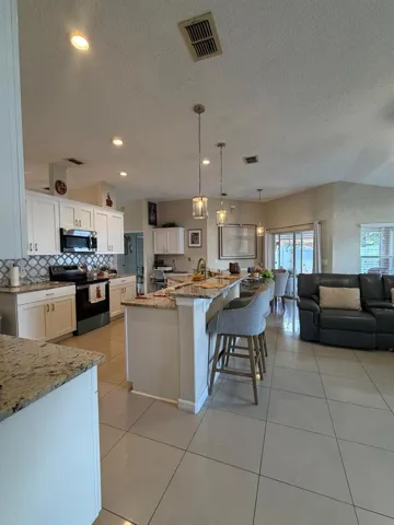 1378 Wildberry Ln, Deltona, FL 32725