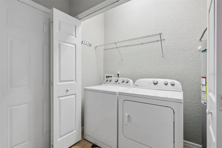 8337 Bella Vida Cir, Davenport, FL 33896