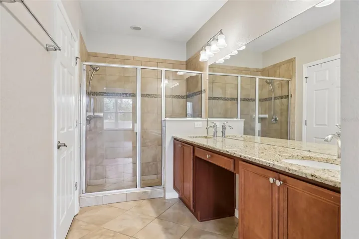 8337 Bella Vida Cir, Davenport, FL 33896