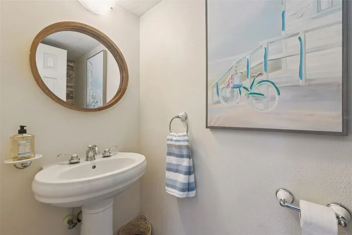 1/2 Bath downstairs