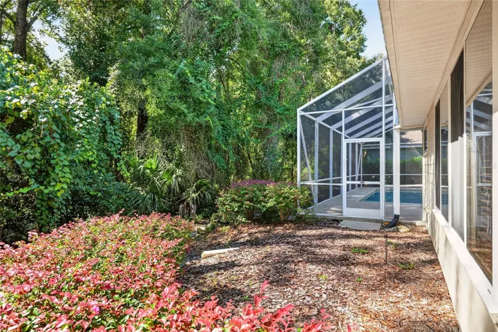 9325 Sw 35th Ln, Gainesville, FL 32608