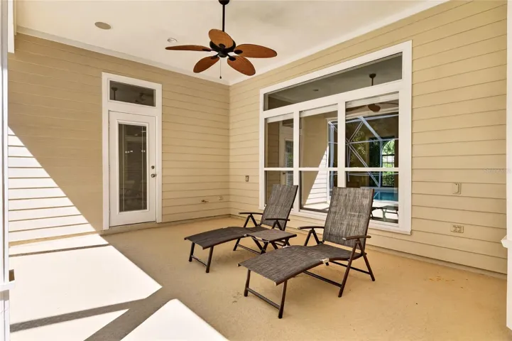 9325 Sw 35th Ln, Gainesville, FL 32608