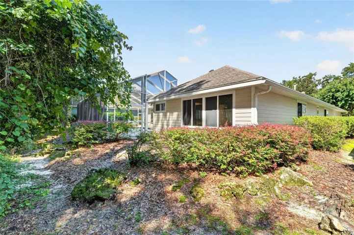 9325 Sw 35th Ln, Gainesville, FL 32608
