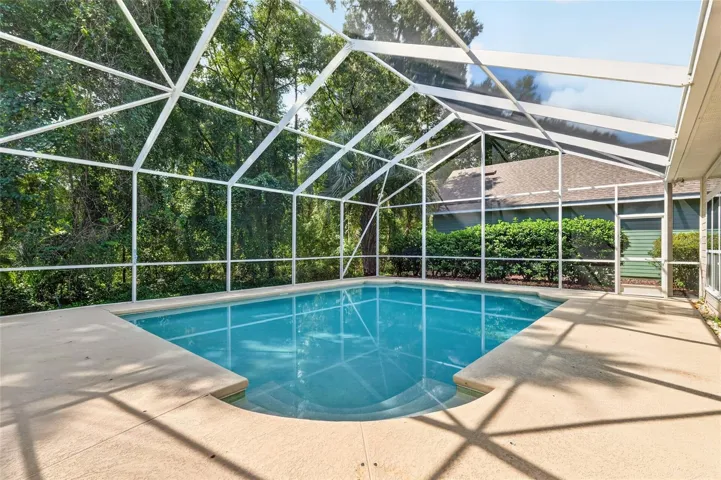 9325 Sw 35th Ln, Gainesville, FL 32608