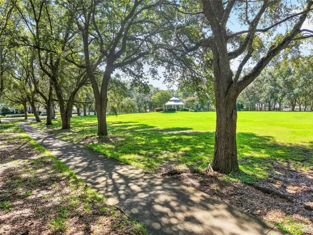 9325 Sw 35th Ln, Gainesville, FL 32608