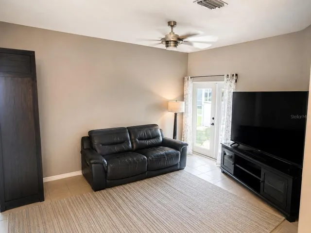 6210 Kiteridge Dr, Lithia, FL 33547