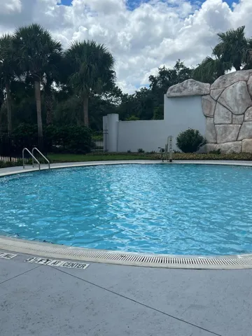 6210 Kiteridge Dr, Lithia, FL 33547