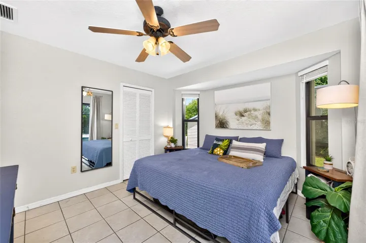 1087 Bay Harbor Dr, Englewood, FL 34224