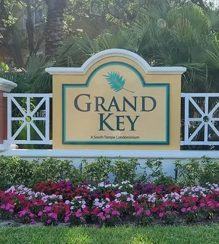 4207 S Dale Mabry Hwy #1104, Tampa, FL 33611